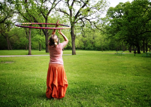 Rebecca Hoops in Orange